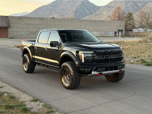 Used 2024 Ford F150 Raptor image 2