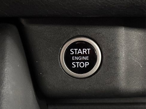 Used 2023 Nissan Rogue SL w/ SL Premium Package image 26