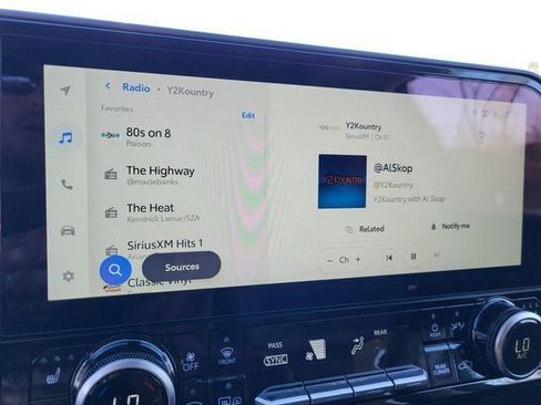 New 2026 Toyota Highlander Limited image 23