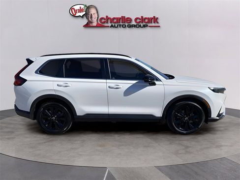 Used 2025 Honda CR-V Sport Touring image 6