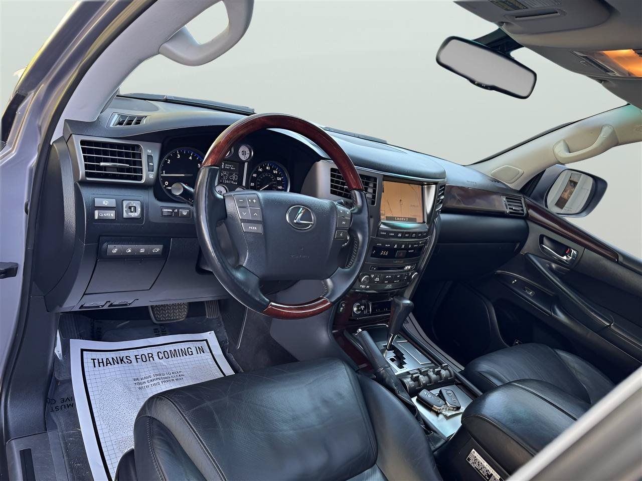 Used 2011 Lexus LX 570 4WD w/ Luxury Pkg image 14