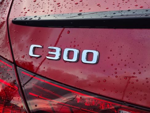 Used 2023 Mercedes-Benz C 300 4MATIC Sedan image 34