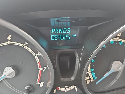 Used 2017 Ford Fiesta SE w/ Equipment Group 201A image 6