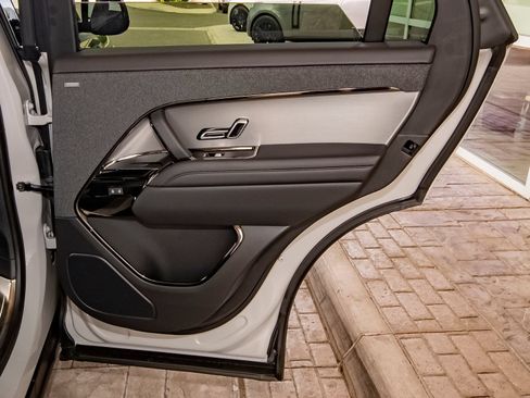 New 2026 Land Rover Range Rover Sport SE AWD/4WD image 47