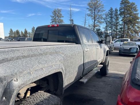 Used 2019 GMC Sierra 3500 Denali w/ Duramax Plus Package image 10