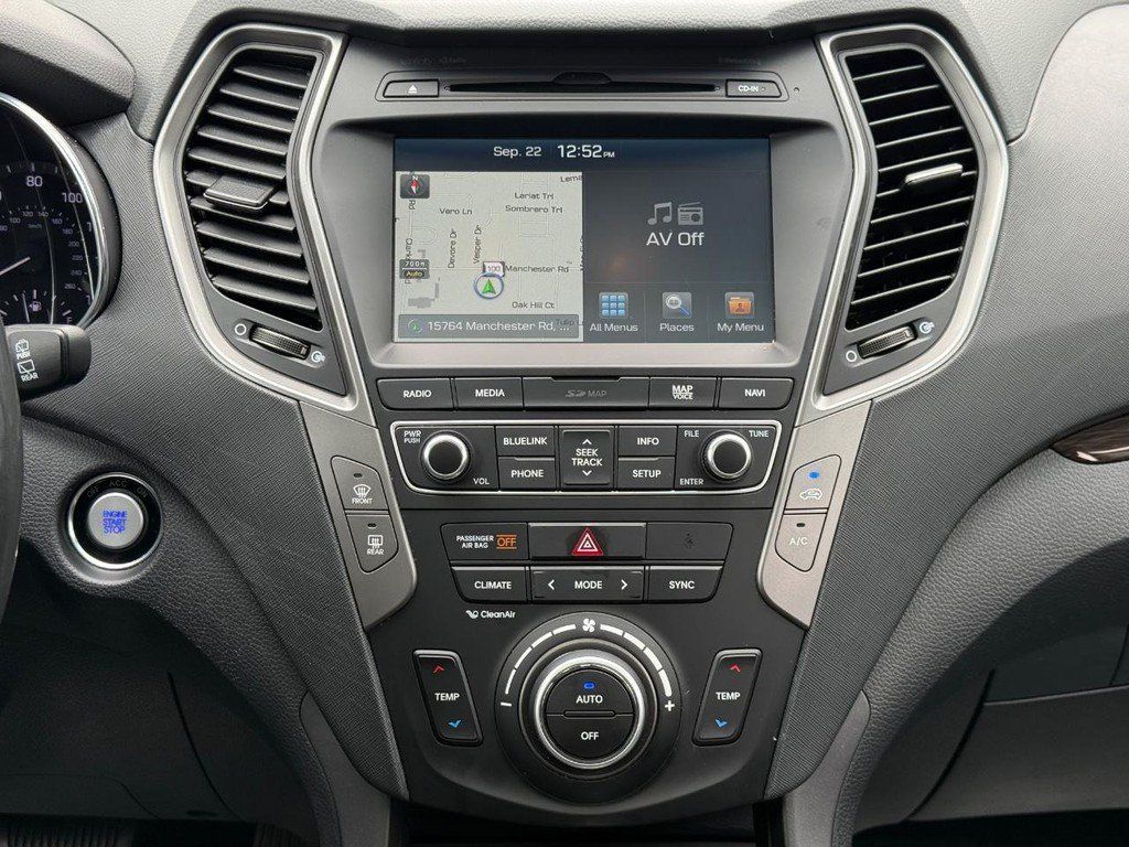 Used 2017 Hyundai Santa Fe Sport AWD/4WD image 13