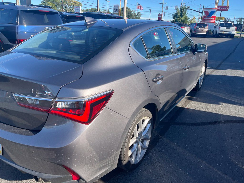 Used 2020 Acura ILX FWD image 5