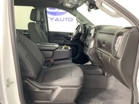 Used 2024 Chevrolet Silverado 2500 Custom w/ Custom Value Package AWD/4WD image 36