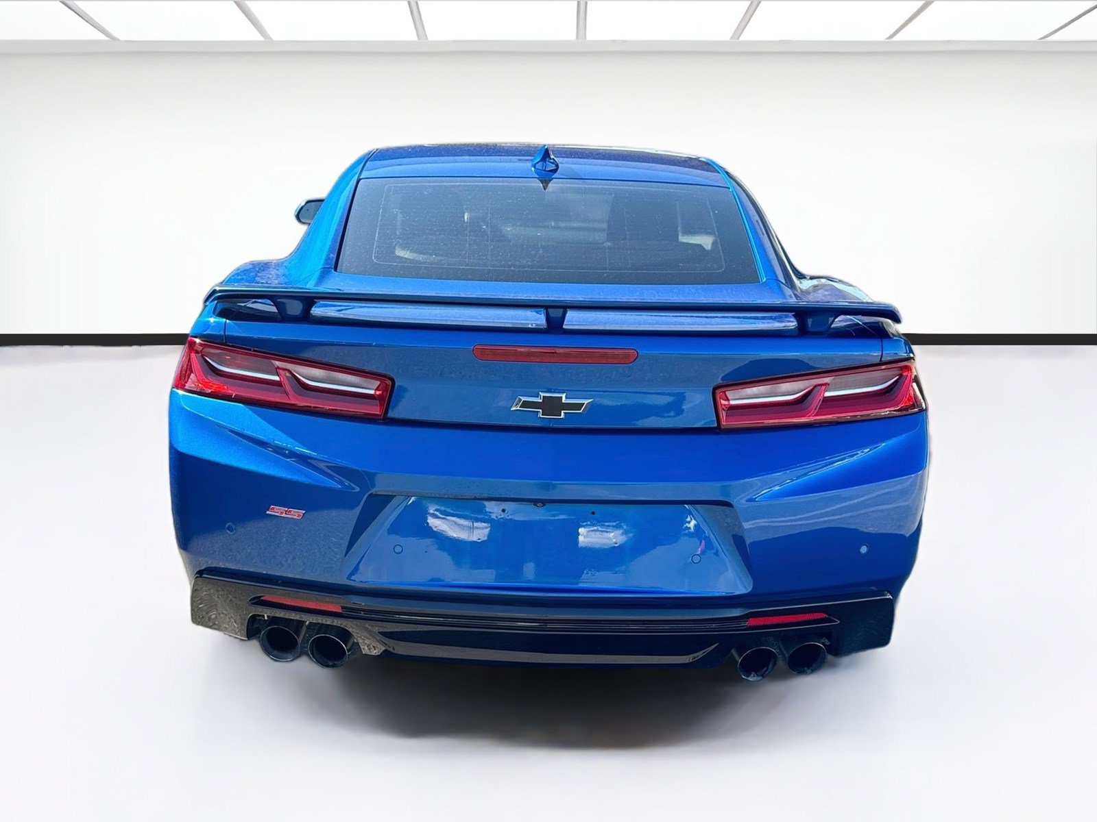 Used 2016 Chevrolet Camaro SS RWD image 5