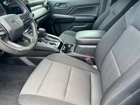 Used 2023 Chevrolet Colorado Trail Boss w/ Advanced Trailering Package AWD/4WD image 11