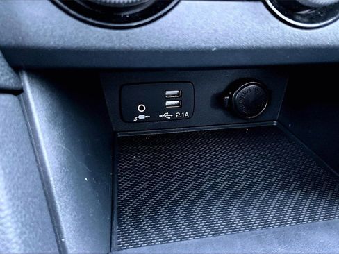 Used 2023 Subaru Crosstrek Hybrid w/ Moonroof Package w/Navigation image 16