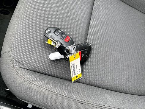 Certified 2023 Jeep Gladiator Sport image 30