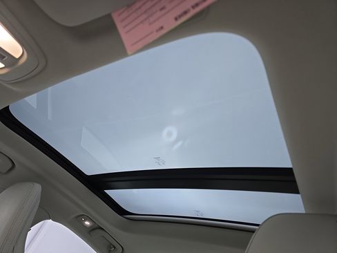 Used 2023 Volvo S60 B5 Plus w/ Climate Package image 29