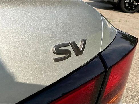 Used 2024 Nissan Altima 2.5 SV FWD image 21