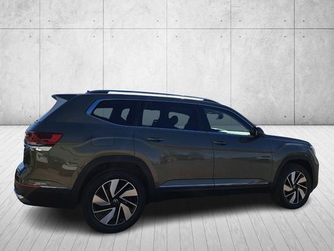 New 2026 Volkswagen Atlas SEL image 5