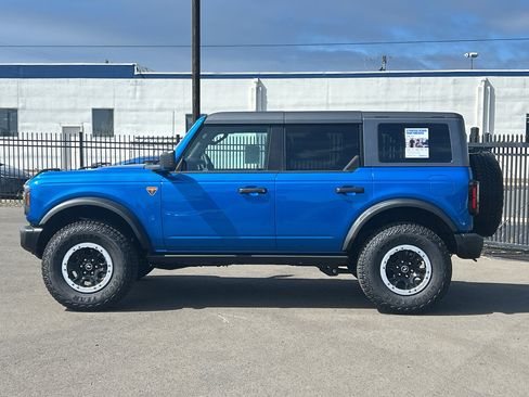 New 2026 Ford Bronco Badlands AWD/4WD image 5