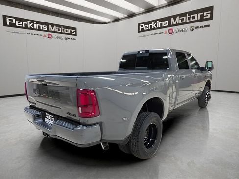 New 2026 RAM 3500 Laramie w/ Night Edition AWD/4WD image 5