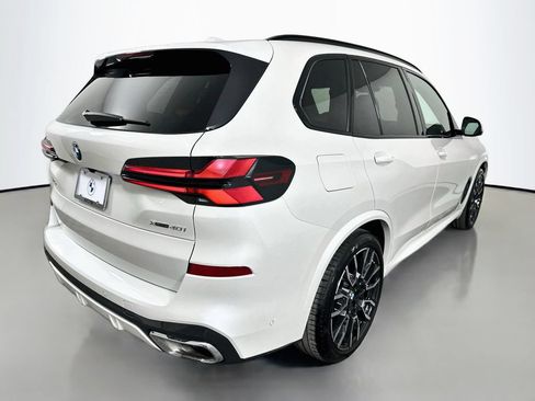 Used 2026 BMW X5 xDrive40i w/ M Sport Package AWD/4WD image 5