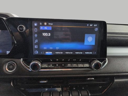 Certified 2024 Chevrolet Colorado LT w/ LT Convenience Package II AWD/4WD image 7