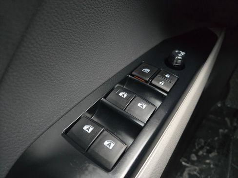 Used 2020 Toyota Camry SE w/ Audio Package FWD image 20