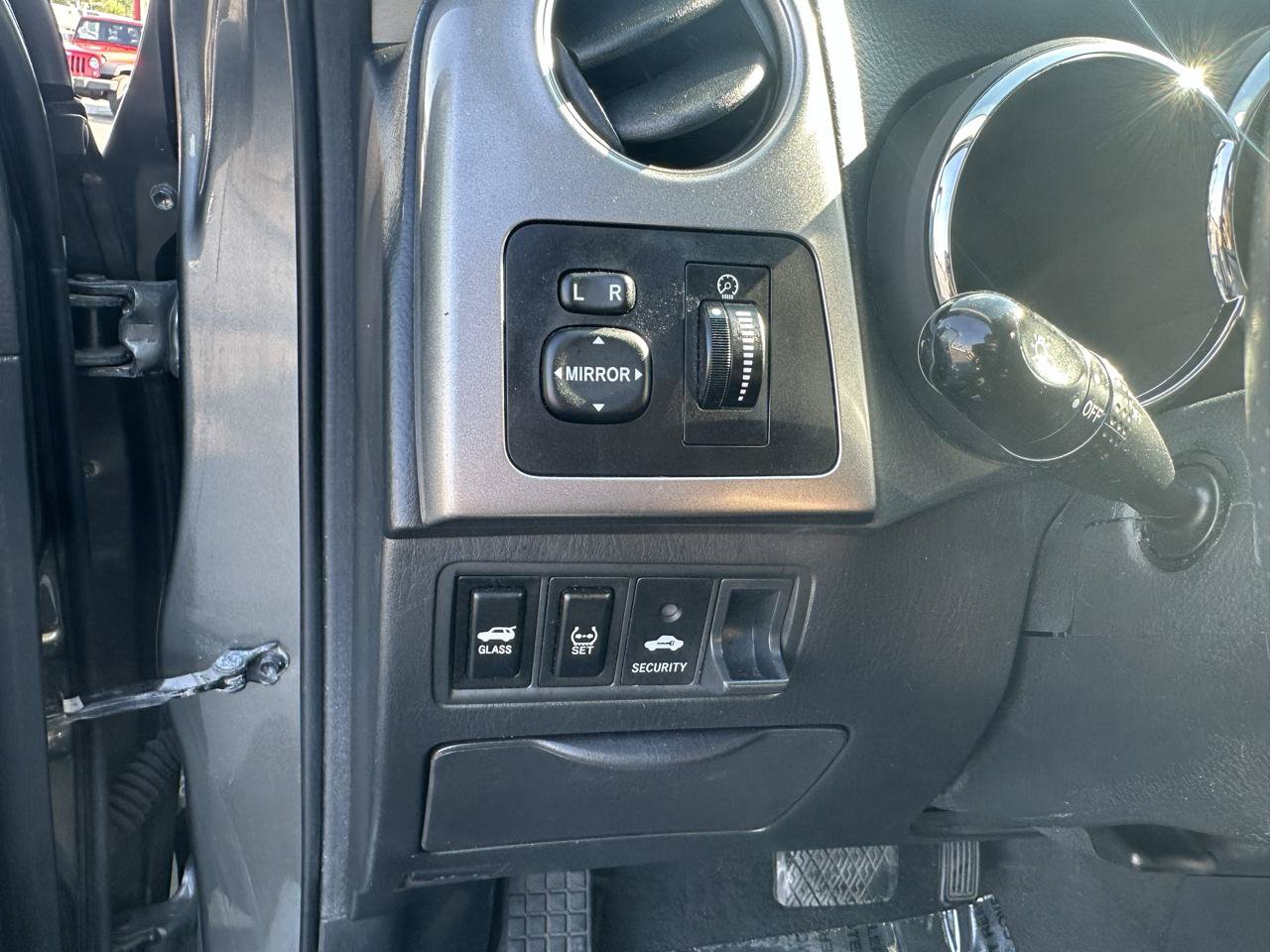 Used 2008 Toyota Matrix FWD image 20