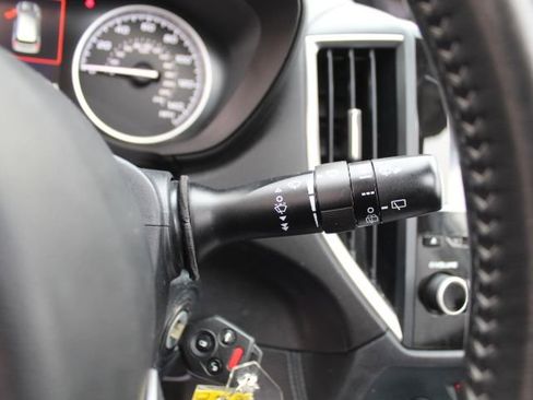 Used 2020 Subaru Forester Premium image 19