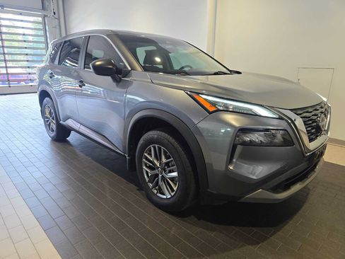 Used 2023 Nissan Rogue S AWD/4WD image 9