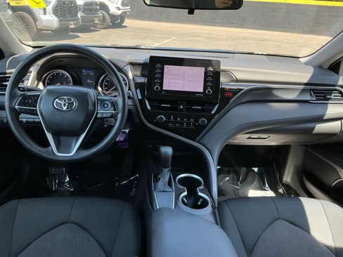 Used 2021 Toyota Camry LE w/ Carpet Mat Package (TMS) FWD image 15