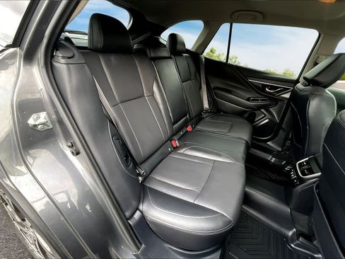 Used 2020 Subaru Outback Limited image 16