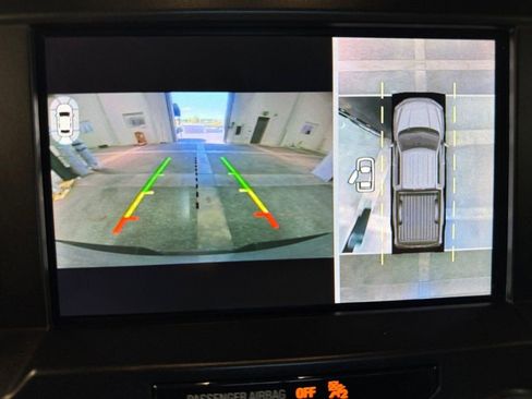 Used 2020 Ford F150 Platinum w/ Technology Package AWD/4WD image 30