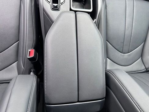 Used 2025 Lexus TX 500h AWD w/ Technology Package image 26