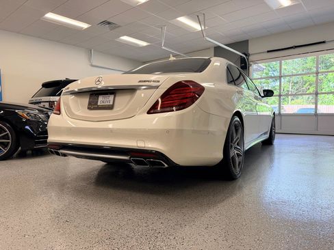 Used 2014 Mercedes-Benz S 63 AMG 4MATIC Sedan image 9