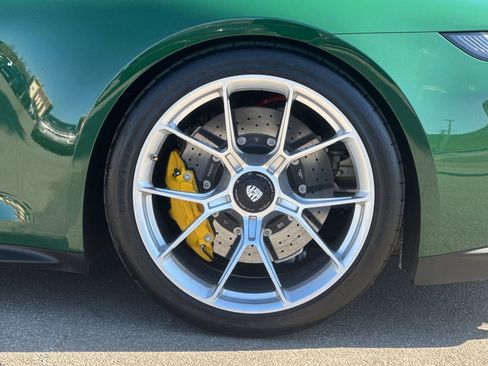 Certified 2022 Porsche 911 GT3 RWD image 43