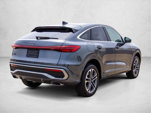 New 2026 Audi Q5 Premium AWD/4WD image 5