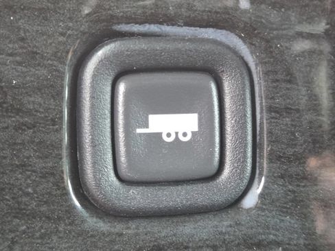 New 2026 GMC Savana 2500 Extended w/ Driver Convenience Package RWD image 32
