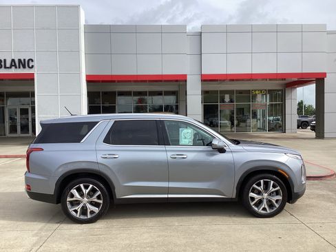 Used 2020 Hyundai Palisade SEL w/ Convenience Package FWD image 8