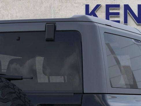 New 2025 Ford Bronco 2-Door w/ Sasquatch Package image 25