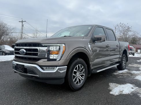 Used 2022 Ford F150 Lariat w/ Trailer Tow Package image 1