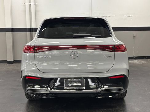 Certified 2023 Mercedes-Benz EQS 580 4MATIC SUV image 11
