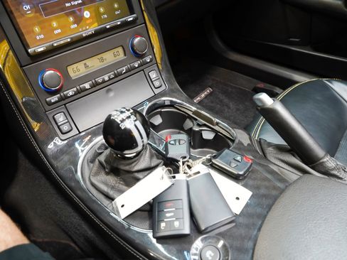 Used 2010 Chevrolet Corvette Grand Sport w/ Preferred Equipment Group RWD image 62