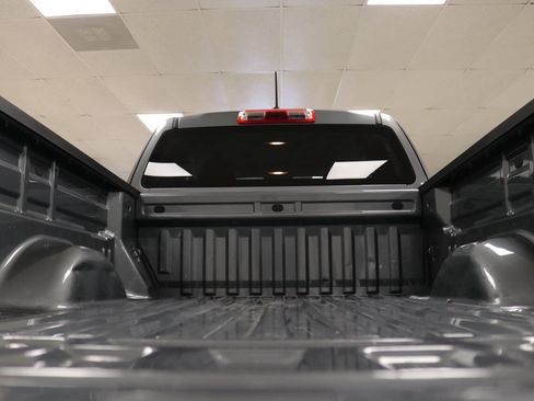 Used 2022 Chevrolet Colorado LT w/ Fleet Safety Package image 76