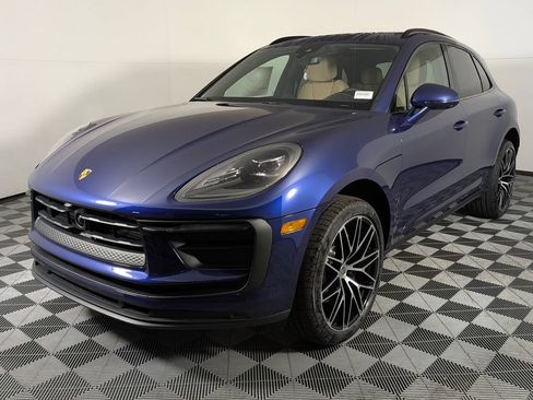 New 2026 Porsche Macan AWD/4WD image 1