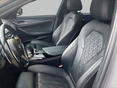Used 2021 BMW 540i w/ M Sport Package RWD image 7