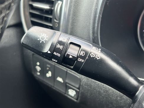 Used 2021 Kia Sportage EX image 27
