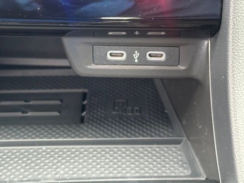 New 2026 Volkswagen Jetta SE FWD image 37