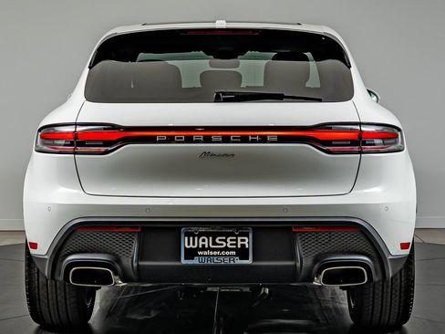 New 2026 Porsche Macan AWD/4WD image 7