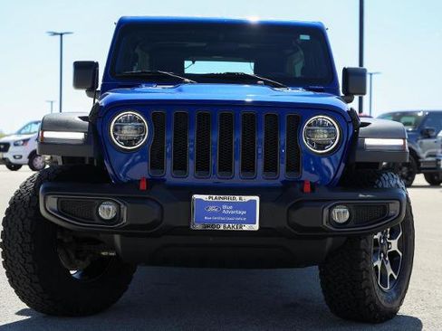 Used 2018 Jeep Wrangler Unlimited Rubicon w/ Dual Top Group AWD/4WD image 2