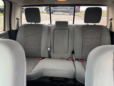 Used 2016 RAM 1500 Big Horn AWD/4WD image 24