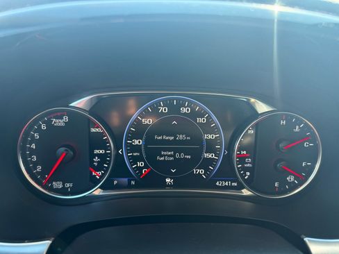 Used 2024 Chevrolet Traverse Premier w/ Redline Edition image 16