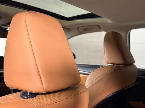 Certified 2022 Lexus RX 350 FWD w/ Premium Package image 25